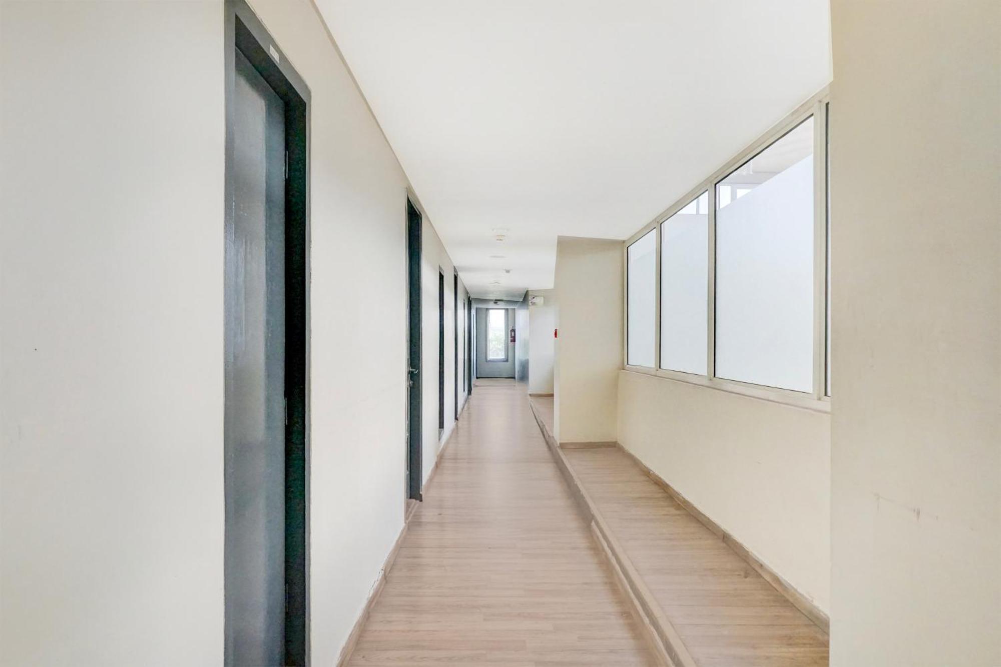 Super Townhouse Mg Road Πούνε Εξωτερικό φωτογραφία